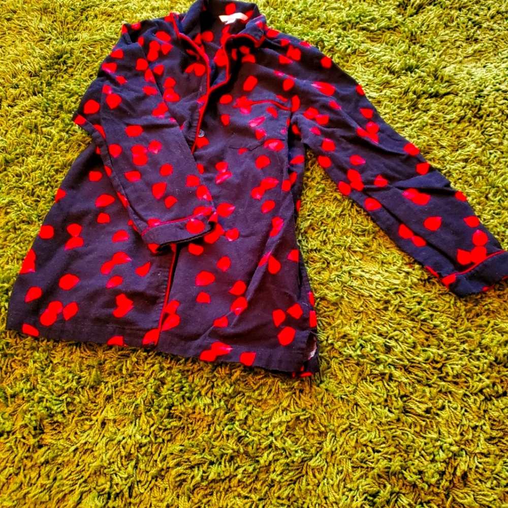 Victoria's Secret pajama top